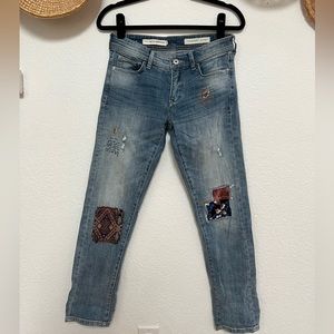 Anthro Pilcro and the Letterpress Slim Boyfriend Jeans Patch Embroidered Size 25